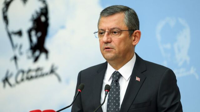 CHP Lideri Özgür Özel: Mitingimizi iptal ettik, şehitlerimizin yasını tutacağız