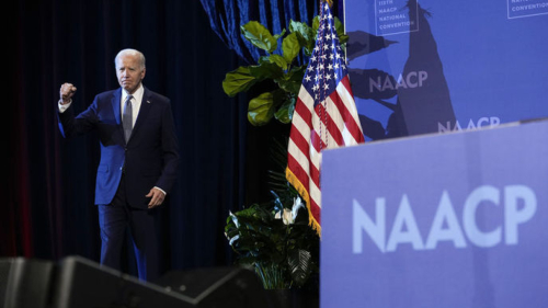 Trump'ı hedef aldı Biden'ı vurdu